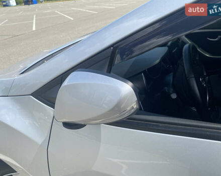 Сірий Хендай i30, об'ємом двигуна 1.59 л та пробігом 222 тис. км за 10100 $, фото 7 на Automoto.ua