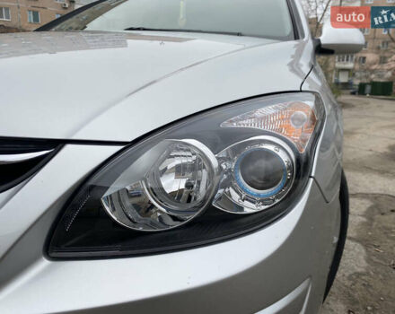 Сірий Хендай i30, об'ємом двигуна 1.6 л та пробігом 87 тис. км за 8200 $, фото 15 на Automoto.ua