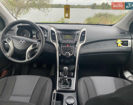 Серый Хендай i30, объемом двигателя 1.6 л и пробегом 107 тыс. км за 8900 $, фото 10 на Automoto.ua
