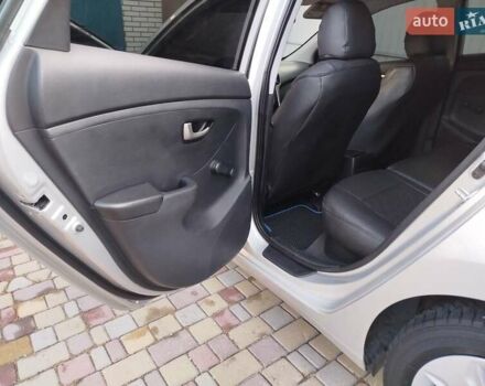Серый Хендай i30, объемом двигателя 1.4 л и пробегом 203 тыс. км за 7777 $, фото 16 на Automoto.ua