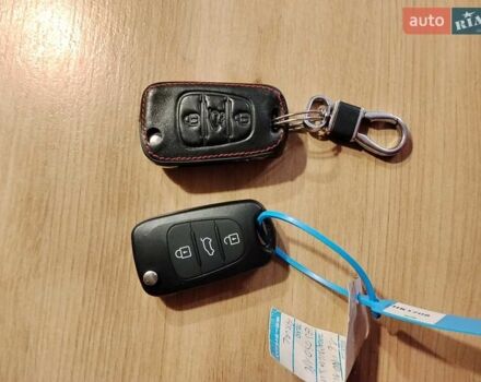 Хендай i30 2013 в Киеве на Automoto.ua Серый Хендай i30, объемом двигателя 1.58 л и пробегом 231 тыс. км за 11500 $, фото 28 на Automoto.ua