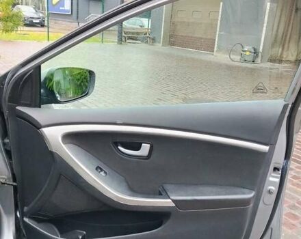 Хендай i30 2013 в Киеве на Automoto.ua Серый Хендай i30, объемом двигателя 1.58 л и пробегом 231 тыс. км за 11500 $, фото 11 на Automoto.ua