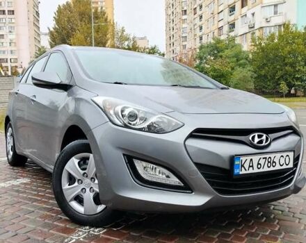 Хендай i30 2013 в Киеве на Automoto.ua Серый Хендай i30, объемом двигателя 1.58 л и пробегом 231 тыс. км за 11500 $, фото 9 на Automoto.ua