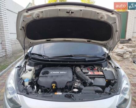 Серый Хендай i30, объемом двигателя 1.4 л и пробегом 203 тыс. км за 7777 $, фото 23 на Automoto.ua