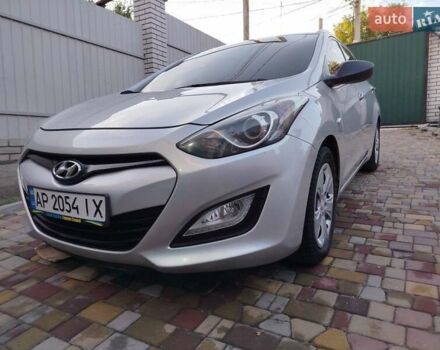 Серый Хендай i30, объемом двигателя 1.4 л и пробегом 203 тыс. км за 7777 $, фото 3 на Automoto.ua