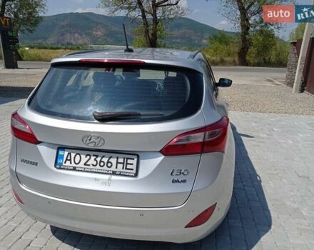 Сірий Хендай i30, об'ємом двигуна 1.6 л та пробігом 280 тис. км за 8250 $, фото 3 на Automoto.ua