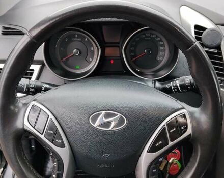 Хендай i30 2013 в Киеве на Automoto.ua Серый Хендай i30, объемом двигателя 1.58 л и пробегом 231 тыс. км за 11500 $, фото 16 на Automoto.ua