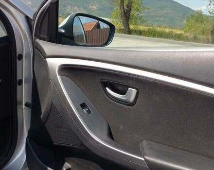 Сірий Хендай i30, об'ємом двигуна 1.6 л та пробігом 280 тис. км за 8250 $, фото 8 на Automoto.ua