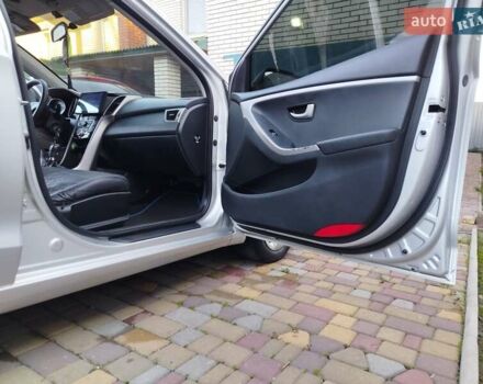 Серый Хендай i30, объемом двигателя 1.4 л и пробегом 203 тыс. км за 7777 $, фото 17 на Automoto.ua