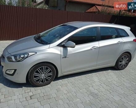 Сірий Хендай i30, об'ємом двигуна 1.6 л та пробігом 280 тис. км за 8250 $, фото 1 на Automoto.ua