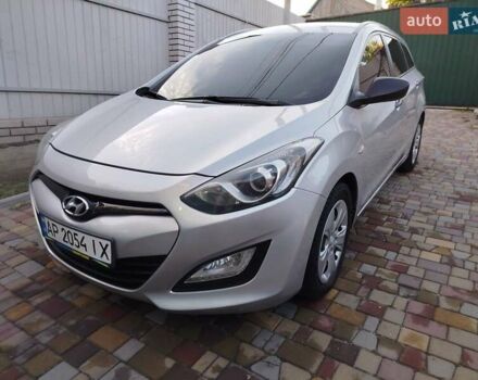 Серый Хендай i30, объемом двигателя 1.4 л и пробегом 203 тыс. км за 7777 $, фото 8 на Automoto.ua