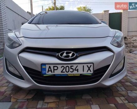 Серый Хендай i30, объемом двигателя 1.4 л и пробегом 203 тыс. км за 7777 $, фото 6 на Automoto.ua