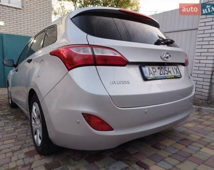 Серый Хендай i30, объемом двигателя 1.4 л и пробегом 203 тыс. км за 7777 $, фото 11 на Automoto.ua