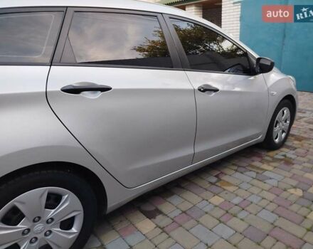 Серый Хендай i30, объемом двигателя 1.4 л и пробегом 203 тыс. км за 7777 $, фото 13 на Automoto.ua