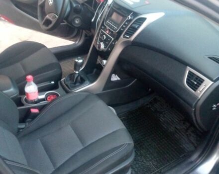 Сірий Хендай i30, об'ємом двигуна 1.6 л та пробігом 161 тис. км за 8700 $, фото 11 на Automoto.ua