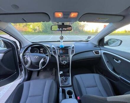Сірий Хендай i30, об'ємом двигуна 1.58 л та пробігом 190 тис. км за 8999 $, фото 22 на Automoto.ua