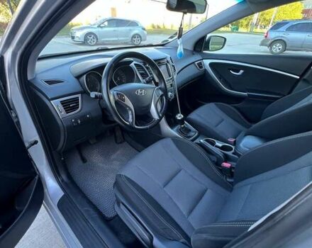 Сірий Хендай i30, об'ємом двигуна 1.58 л та пробігом 190 тис. км за 8999 $, фото 24 на Automoto.ua