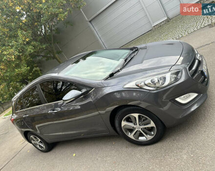Сірий Хендай i30, об'ємом двигуна 1.58 л та пробігом 150 тис. км за 9800 $, фото 35 на Automoto.ua