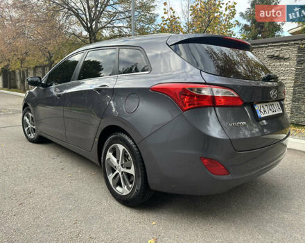 Сірий Хендай i30, об'ємом двигуна 1.58 л та пробігом 150 тис. км за 9800 $, фото 39 на Automoto.ua