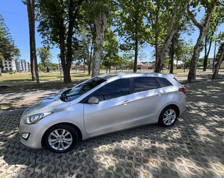 Серый Хендай i30, объемом двигателя 1.58 л и пробегом 250 тыс. км за 10500 $, фото 20 на Automoto.ua