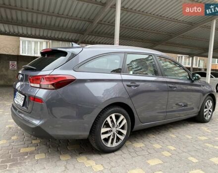Серый Хендай i30, объемом двигателя 1.58 л и пробегом 194 тыс. км за 14000 $, фото 15 на Automoto.ua