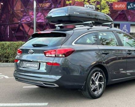 Серый Хендай i30, объемом двигателя 1.5 л и пробегом 55 тыс. км за 18490 $, фото 8 на Automoto.ua