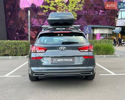 Серый Хендай i30, объемом двигателя 1.5 л и пробегом 55 тыс. км за 18490 $, фото 6 на Automoto.ua