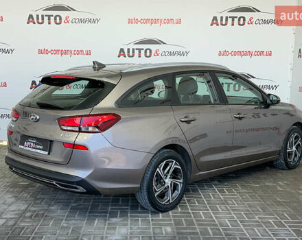 Серый Хендай i30, объемом двигателя 1.5 л и пробегом 173 тыс. км за 16250 $, фото 2 на Automoto.ua