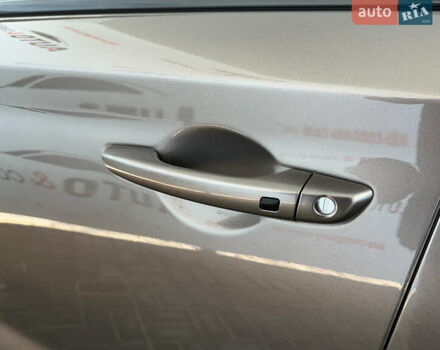 Серый Хендай i30, объемом двигателя 1.5 л и пробегом 173 тыс. км за 16250 $, фото 30 на Automoto.ua