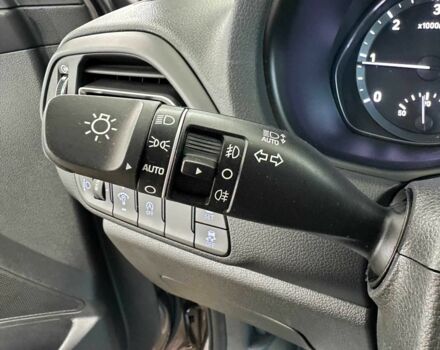 Серый Хендай i30, объемом двигателя 1.6 л и пробегом 173 тыс. км за 16650 $, фото 9 на Automoto.ua