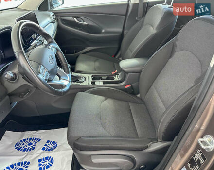 Серый Хендай i30, объемом двигателя 1.5 л и пробегом 173 тыс. км за 16250 $, фото 6 на Automoto.ua