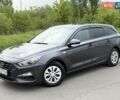 Серый Хендай i30, объемом двигателя 1.5 л и пробегом 51 тыс. км за 15700 $, фото 1 на Automoto.ua
