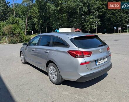 Серый Хендай i30, объемом двигателя 1.5 л и пробегом 77 тыс. км за 16500 $, фото 12 на Automoto.ua