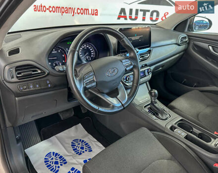 Серый Хендай i30, объемом двигателя 1.5 л и пробегом 173 тыс. км за 16250 $, фото 5 на Automoto.ua