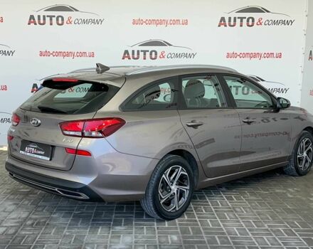 Серый Хендай i30, объемом двигателя 1.6 л и пробегом 173 тыс. км за 16650 $, фото 2 на Automoto.ua