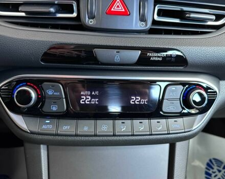 Серый Хендай i30, объемом двигателя 1.6 л и пробегом 173 тыс. км за 16650 $, фото 16 на Automoto.ua