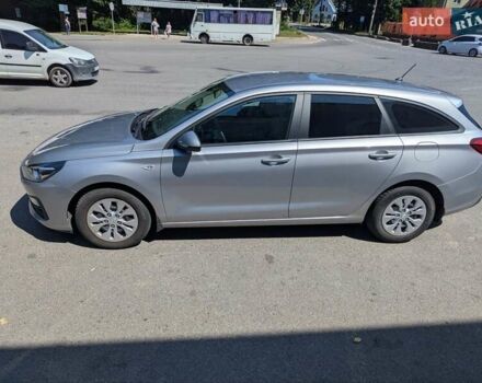 Серый Хендай i30, объемом двигателя 1.5 л и пробегом 77 тыс. км за 16500 $, фото 10 на Automoto.ua