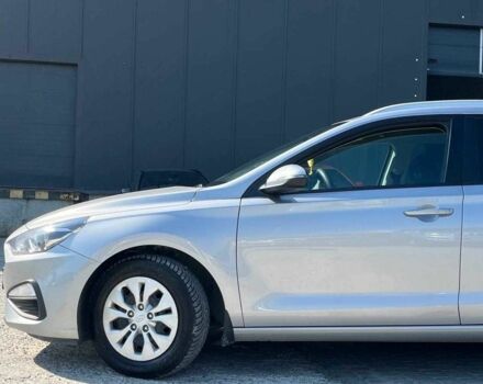 Серый Хендай i30, объемом двигателя 1.5 л и пробегом 188 тыс. км за 11590 $, фото 8 на Automoto.ua
