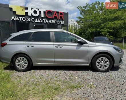 Сірий Хендай i30, об'ємом двигуна 1.5 л та пробігом 186 тис. км за 13150 $, фото 5 на Automoto.ua