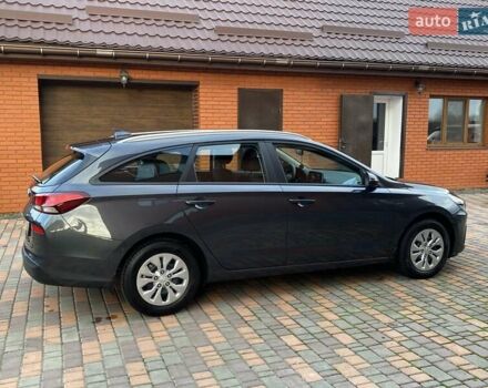 Серый Хендай i30, объемом двигателя 1.5 л и пробегом 3 тыс. км за 19999 $, фото 13 на Automoto.ua