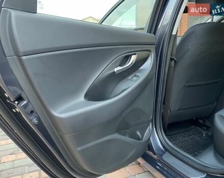 Серый Хендай i30, объемом двигателя 1.5 л и пробегом 3 тыс. км за 19999 $, фото 23 на Automoto.ua