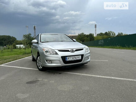 Хендай i30 2007 у Івано-Франківську на Automoto.ua Сірий Хендай i30, об'ємом двигуна 1.59 л та пробігом 196 тис. км за 5400 $, фото 1 на Automoto.ua