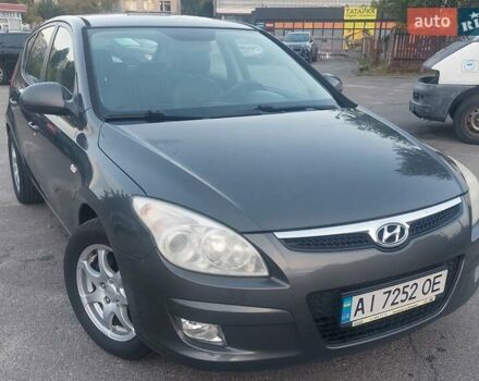 Серый Хендай i30, объемом двигателя 1.59 л и пробегом 185 тыс. км за 5900 $, фото 1 на Automoto.ua