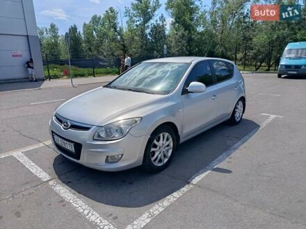 Хендай i30 2007 в Запорожье на Automoto.ua Серый Хендай i30, объемом двигателя 1.6 л и пробегом 275 тыс. км за 4990 $, фото 1 на Automoto.ua