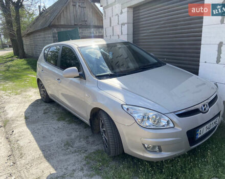 Серый Хендай i30, объемом двигателя 1.58 л и пробегом 286 тыс. км за 6200 $, фото 1 на Automoto.ua