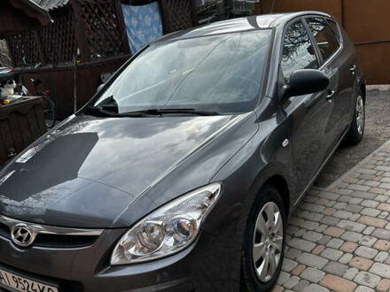 Хендай i30 2008 в Броварах на Automoto.ua Серый Хендай i30, объемом двигателя 1.6 л и пробегом 215 тыс. км за 6100 $, фото 1 на Automoto.ua