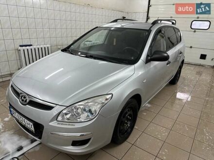 Сірий Хендай i30, об'ємом двигуна 1.59 л та пробігом 138 тис. км за 6500 $, фото 1 на Automoto.ua