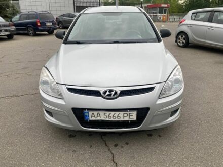 Хендай i30 2008 в Киеве на Automoto.ua Серый Хендай i30, объемом двигателя 1.6 л и пробегом 378 тыс. км за 4800 $, фото 1 на Automoto.ua