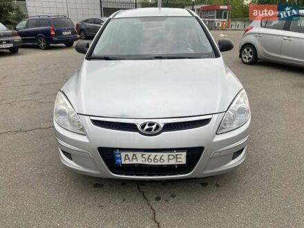 Хендай i30 2008 в Киеве на Automoto.ua Серый Хендай i30, объемом двигателя 1.6 л и пробегом 378 тыс. км за 4300 $, фото 1 на Automoto.ua