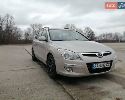 Серый Хендай i30, объемом двигателя 1.58 л и пробегом 264 тыс. км за 6300 $, фото 1 на Automoto.ua